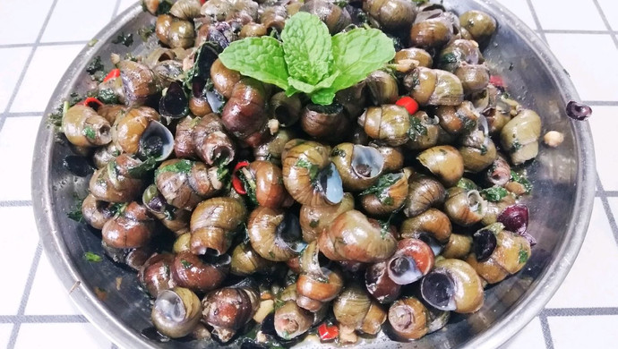 Spicy Mint Stir-Fried Snails Recipe